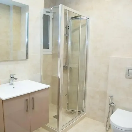 Spacious In Pagkrati * アテネ