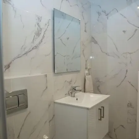 Spacious In Pagkrati Appartement Athènes
